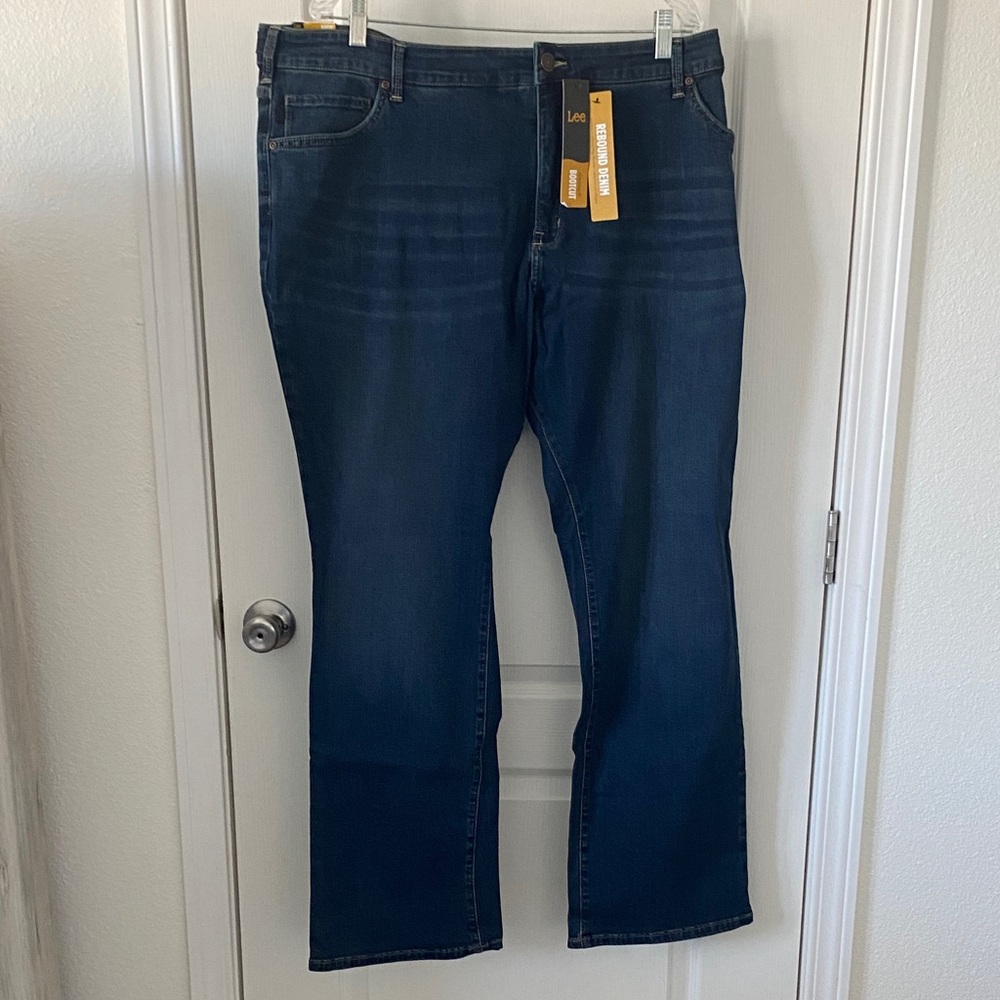 NEW💙Lee Slimming Fit Bootcut Lee Denim Pants